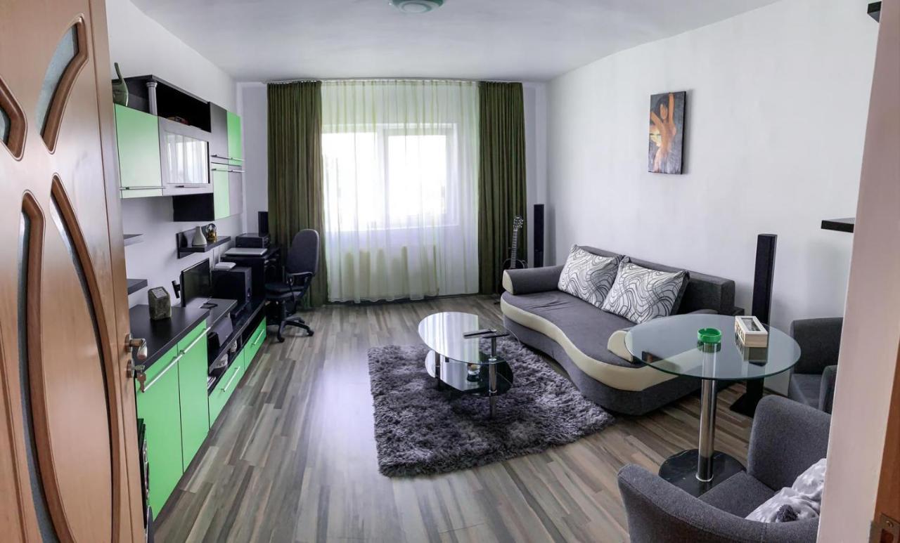 Apartament Zarnesti „Saturn” Екстериор снимка